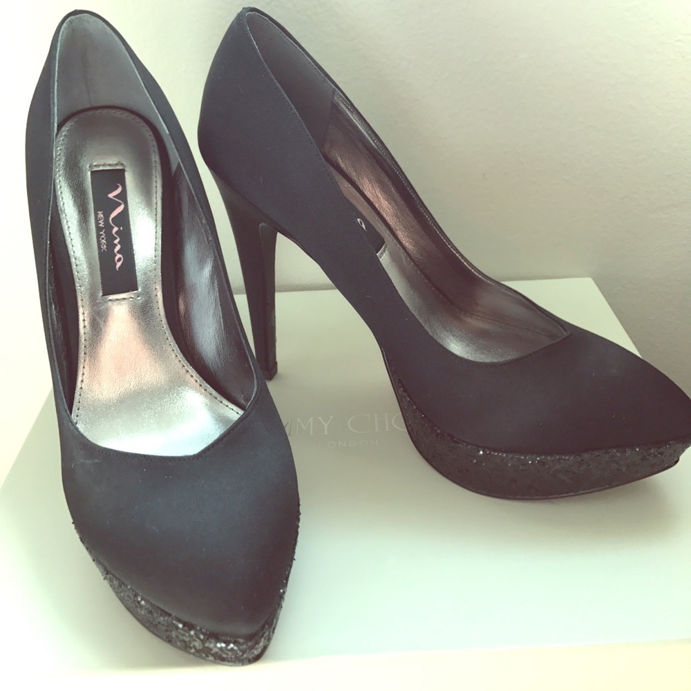 Nina New York satin and sequin pumps