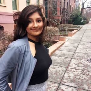 Meet your Posher, Alicia