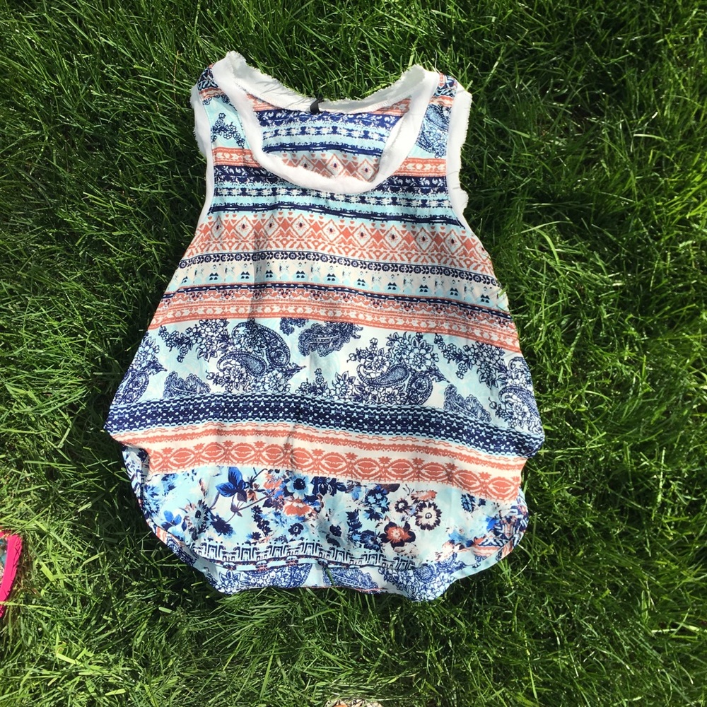 Elegant printed asymmetrical tank top