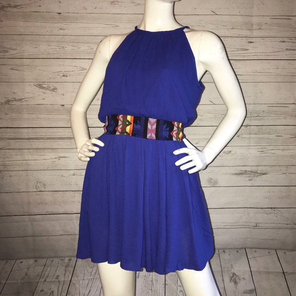 Dresses & Skirts - 🛑CLEARANCE 🛑 Blue sleeveless dress