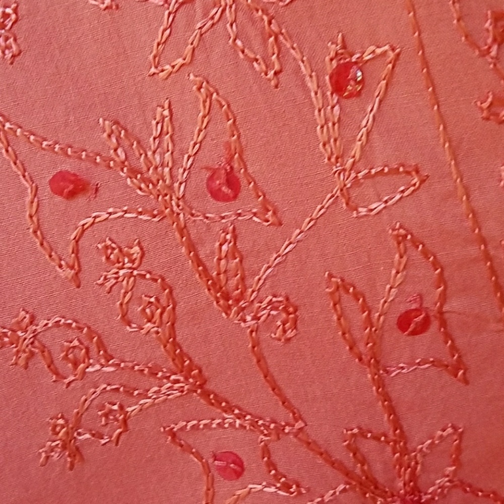 Tunic - Picture 2 of 3