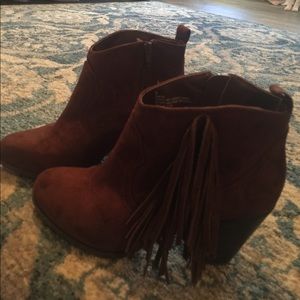 Ankle boots