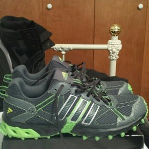 NWOT Adidas Men's Running Shoes