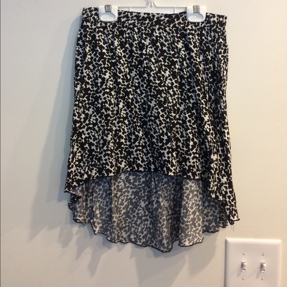 High-low Black Skirt