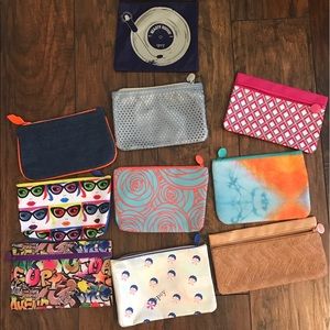 10 Makeup/Cosmetic bags