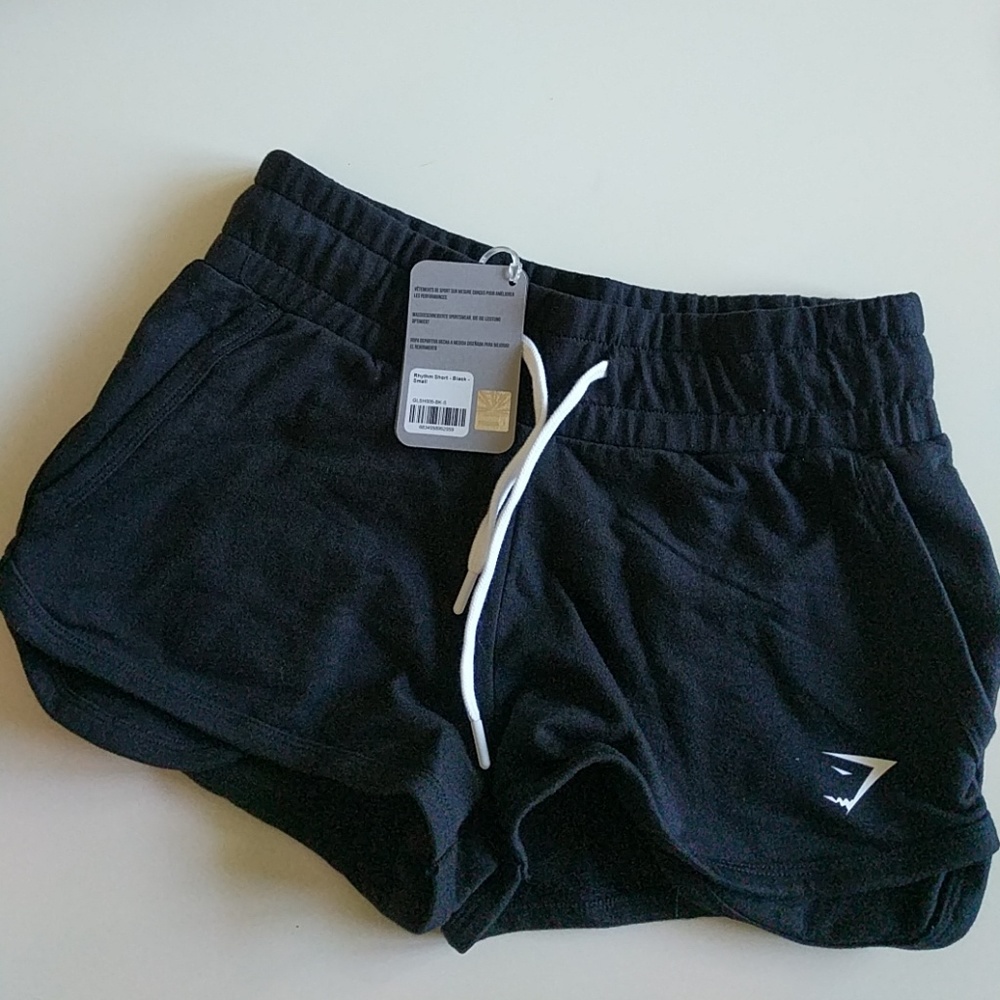 Gym Shark Rythm shorts NWT