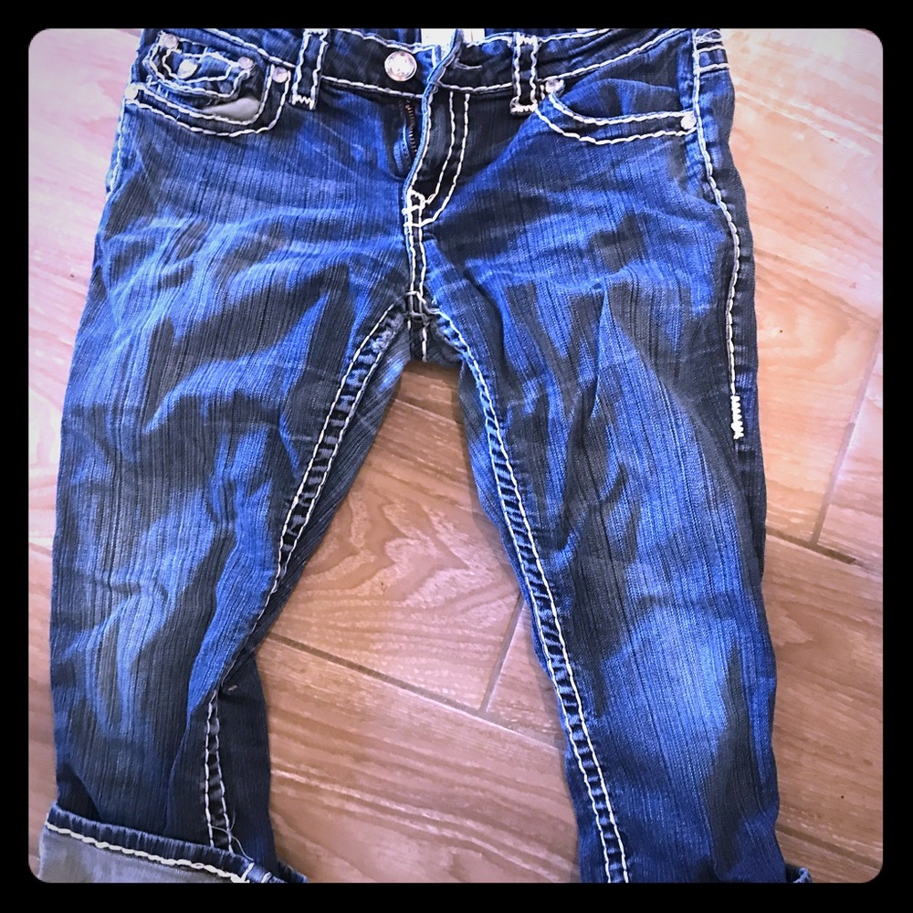 LA IDOL CAPRI JEANS- Size 7