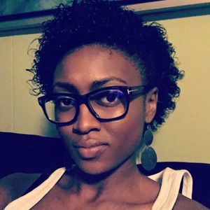 Meet your Posher, Simone