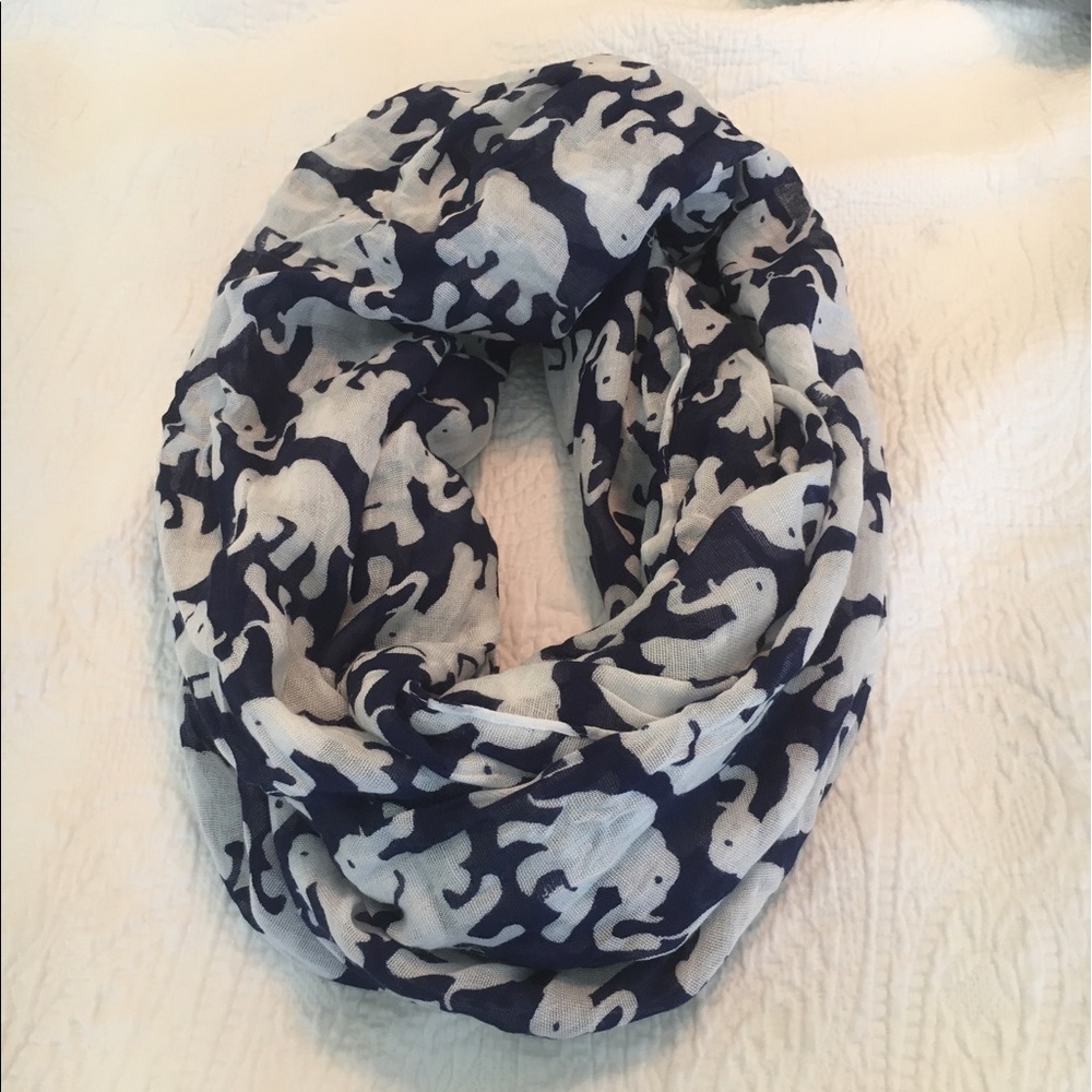 Lilly Pulitzer infinity scarf