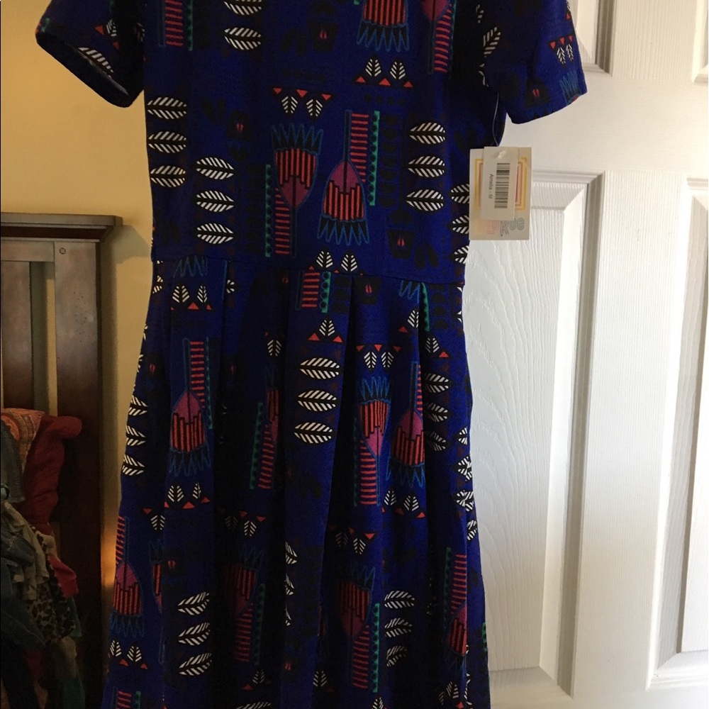 Lularoe Amelia
