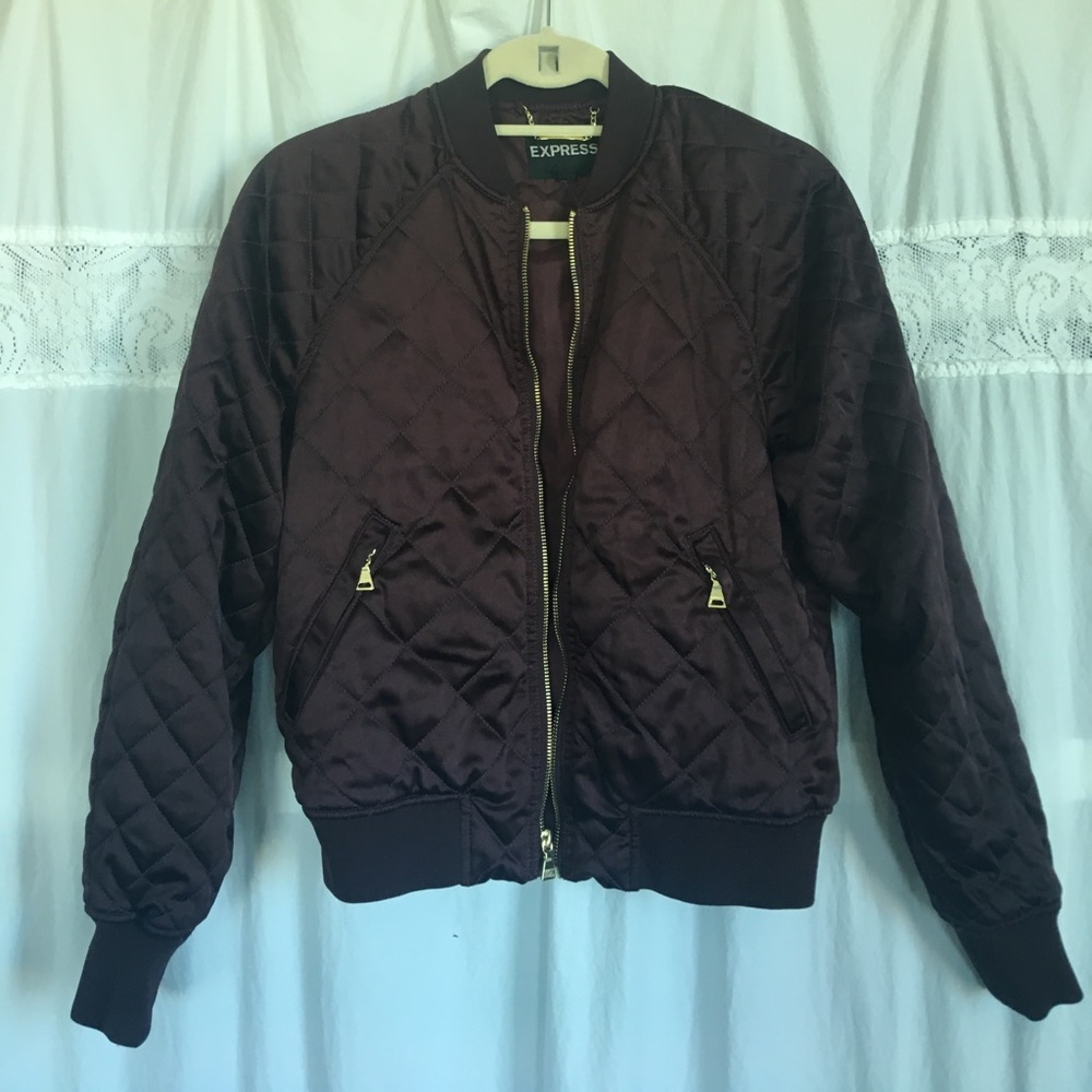 Maroon puffy jacket