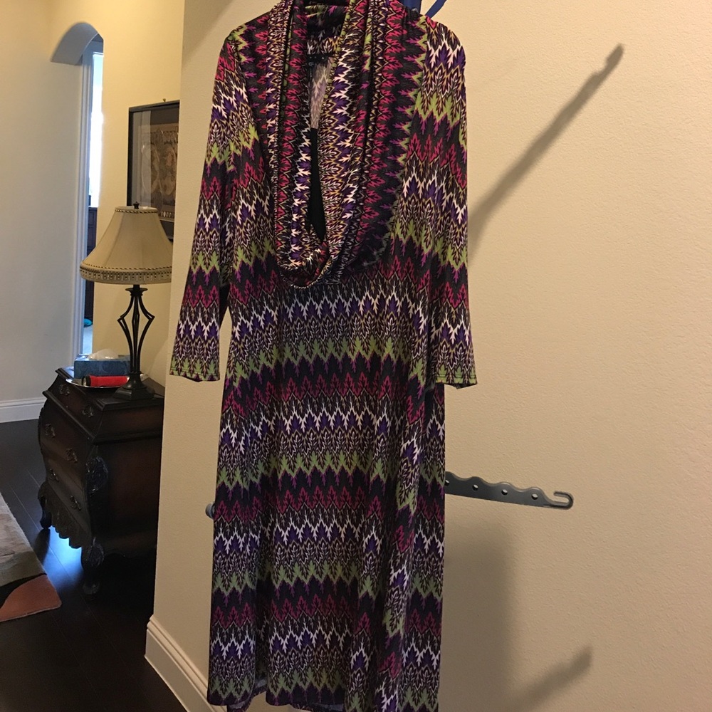 Patterned cowl neck dress