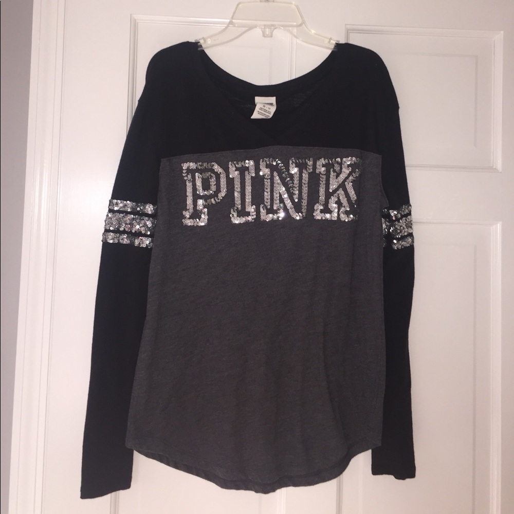 VS PINK tee