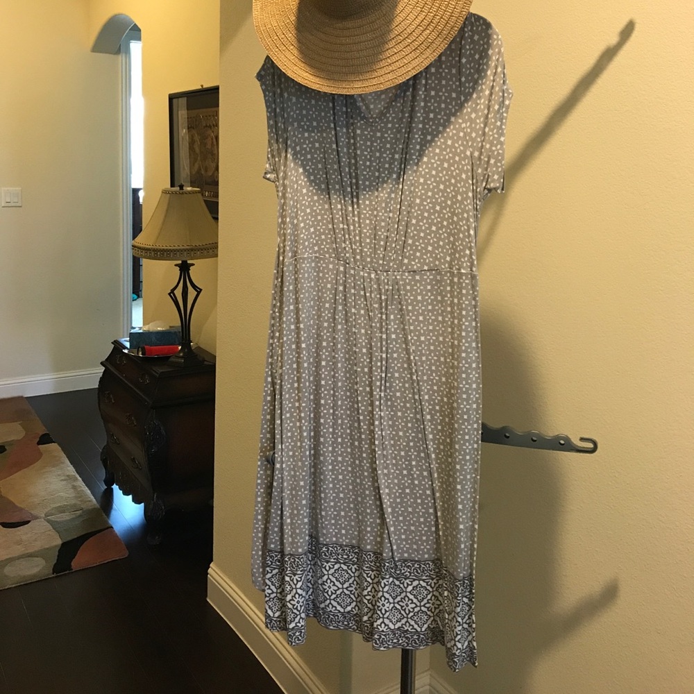 Grey Isaac Mizrahi tie back sundress