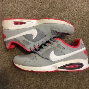 Nike Air Max Coliseum Racer