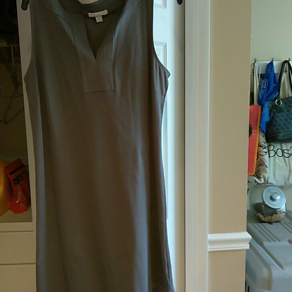 Brand new wear with lots.