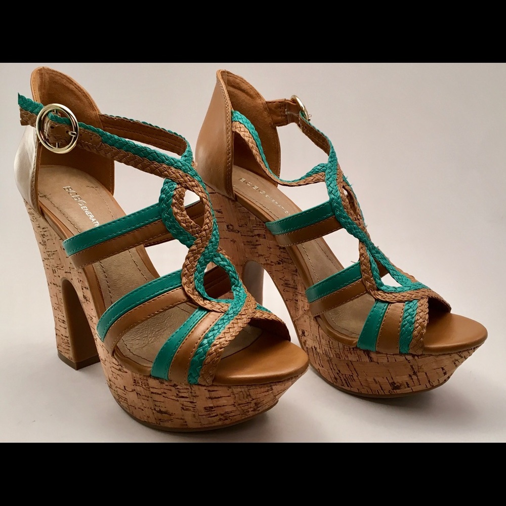 Platform sandals - Picture 2 of 4