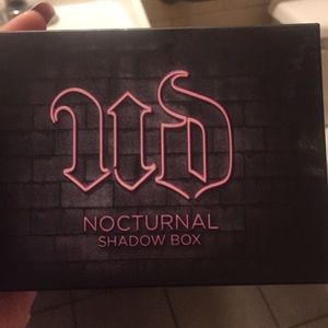 Urban decay nocturnal eyeshadow pallet never used