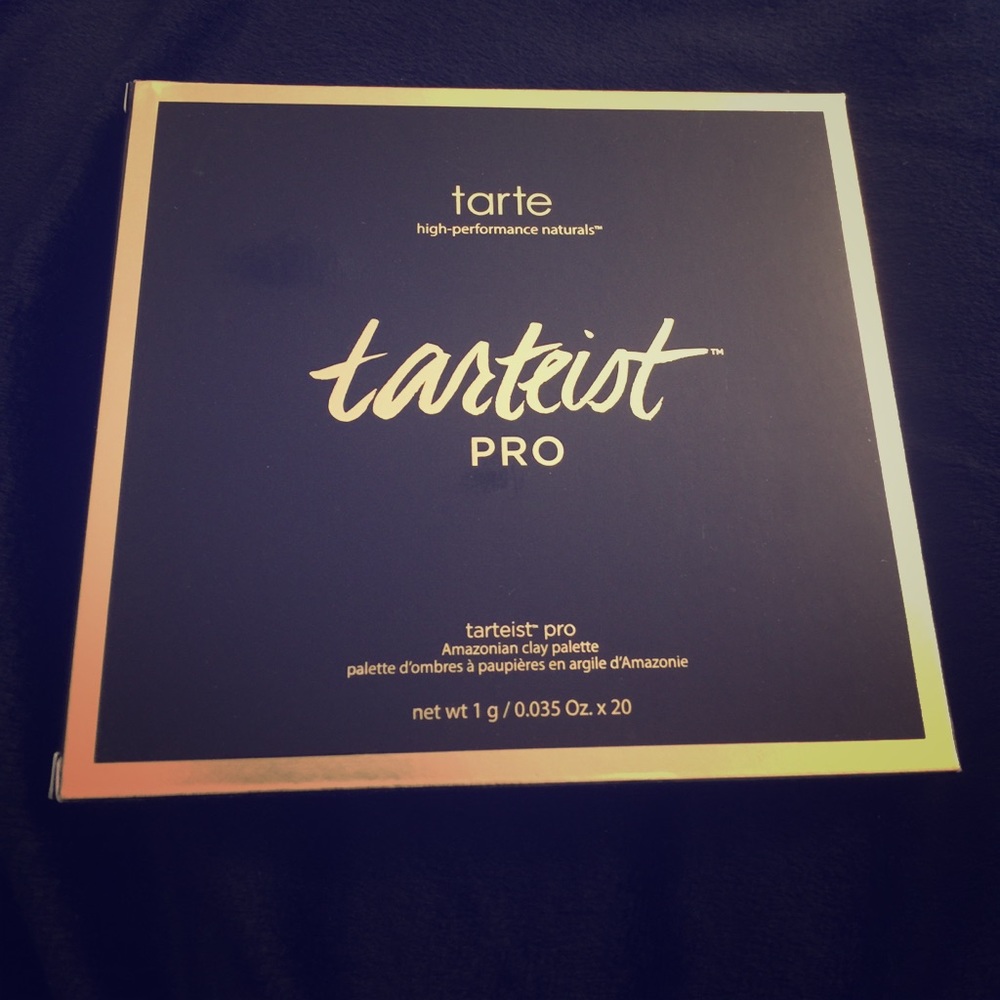 Tarte Pro Amazonian Clay Palette