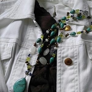 {FLASH SALE} Turquiose stone necklace.