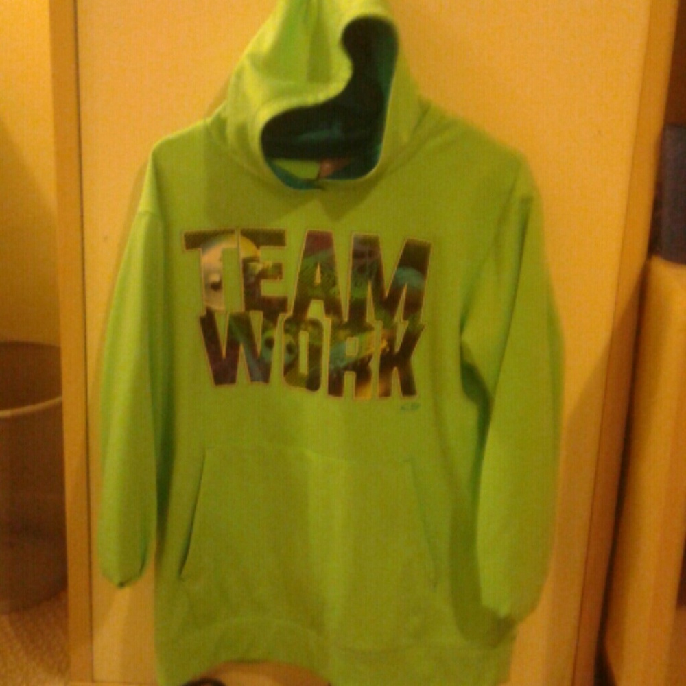 Sweat shirt