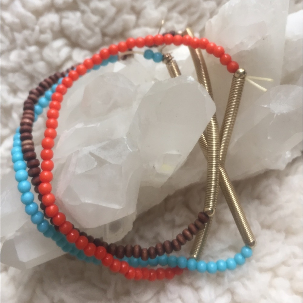 SOLD Colorful beaded bracelets✌️