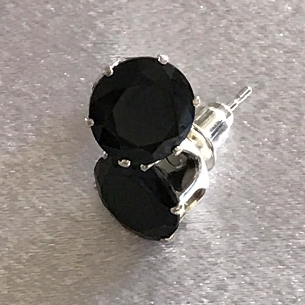 Black Zircon earrings silver plated.