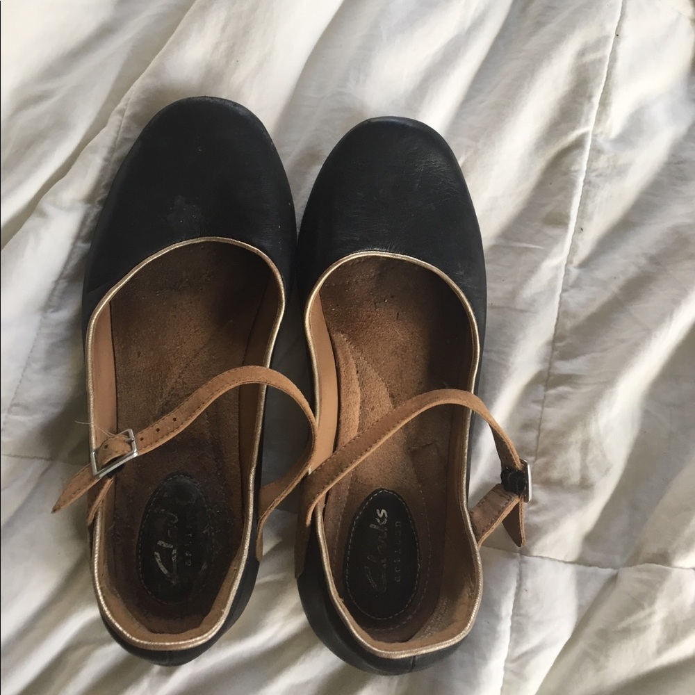 Clarks Mary Janes