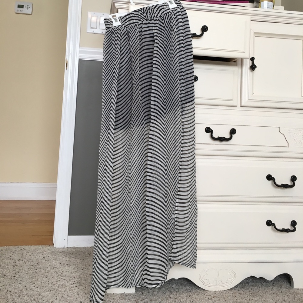Striped maxi skirt