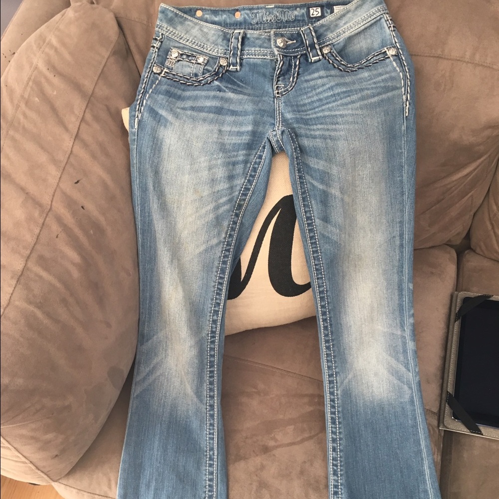 Size 25 miss me jeans