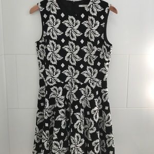 DVF black and white pattern print dress