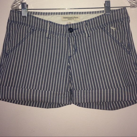 Abercrombie & Fitch Shorts - Picture 1 of 5