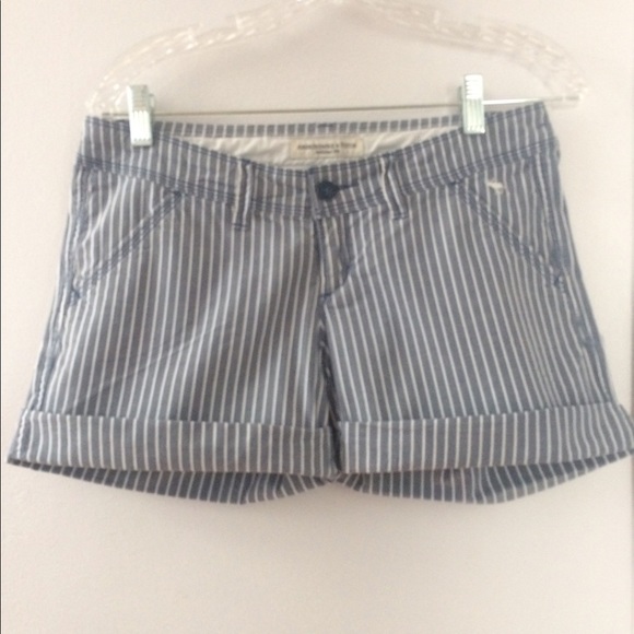 Abercrombie & Fitch Shorts - Picture 5 of 5