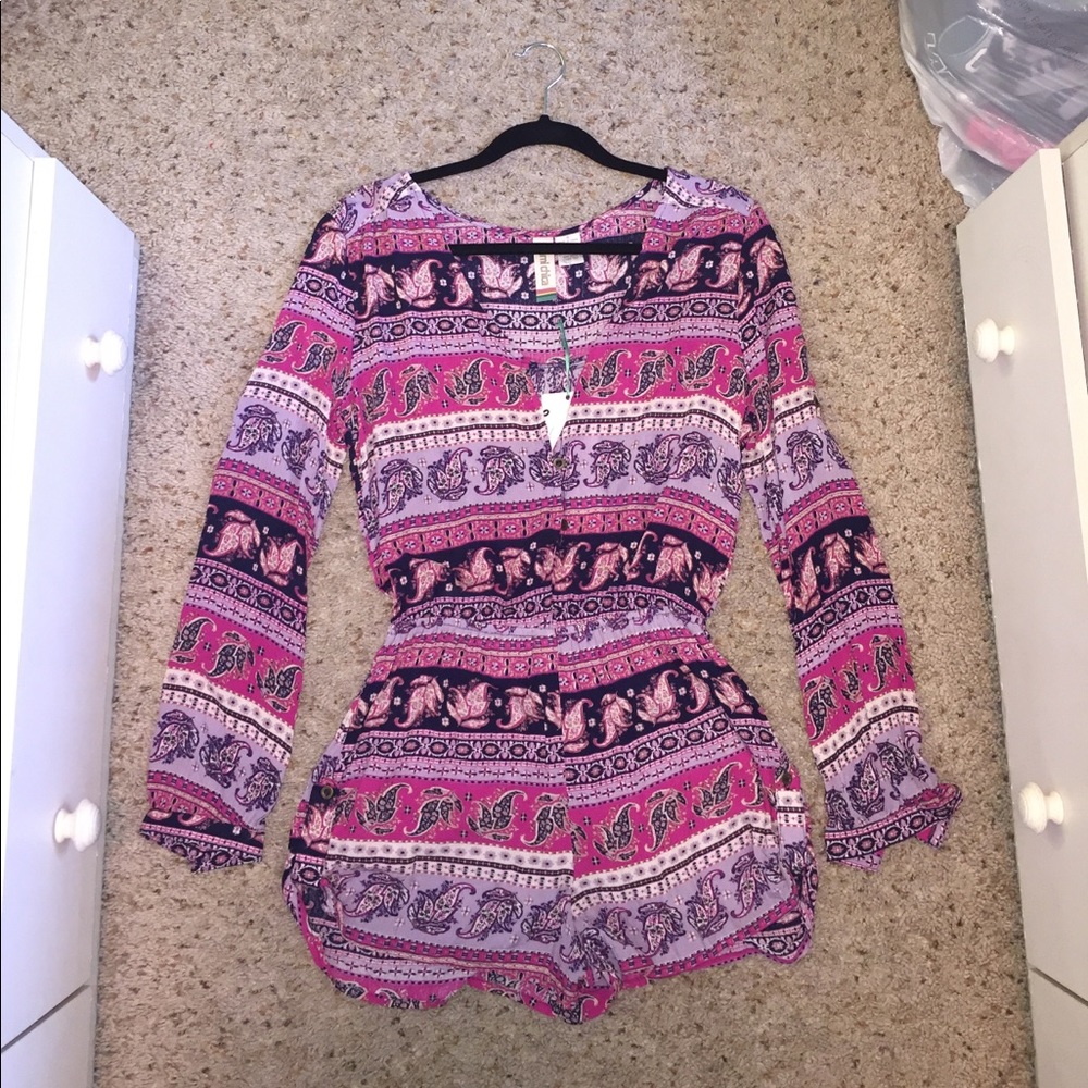 Patterned romper