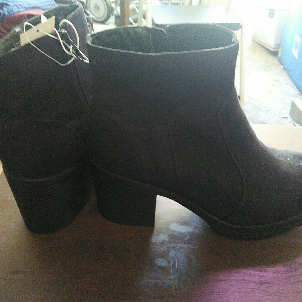 Joe Boxer Boots
