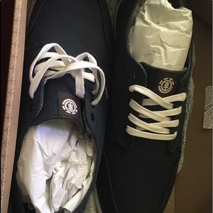 Men's sneakers element