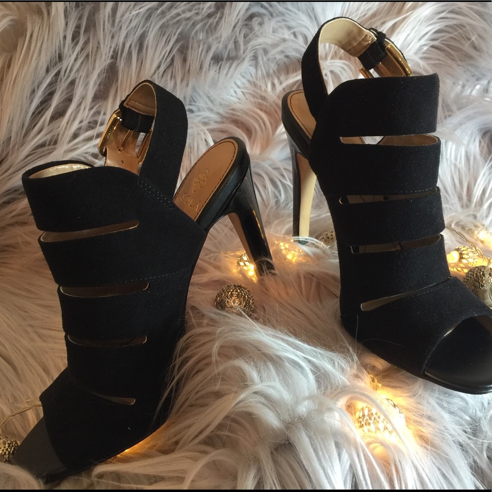 Beautiful black suede Isola heels/sandals.