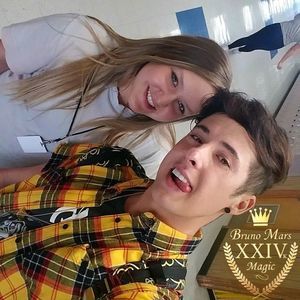 Meet your Posher, Lexi