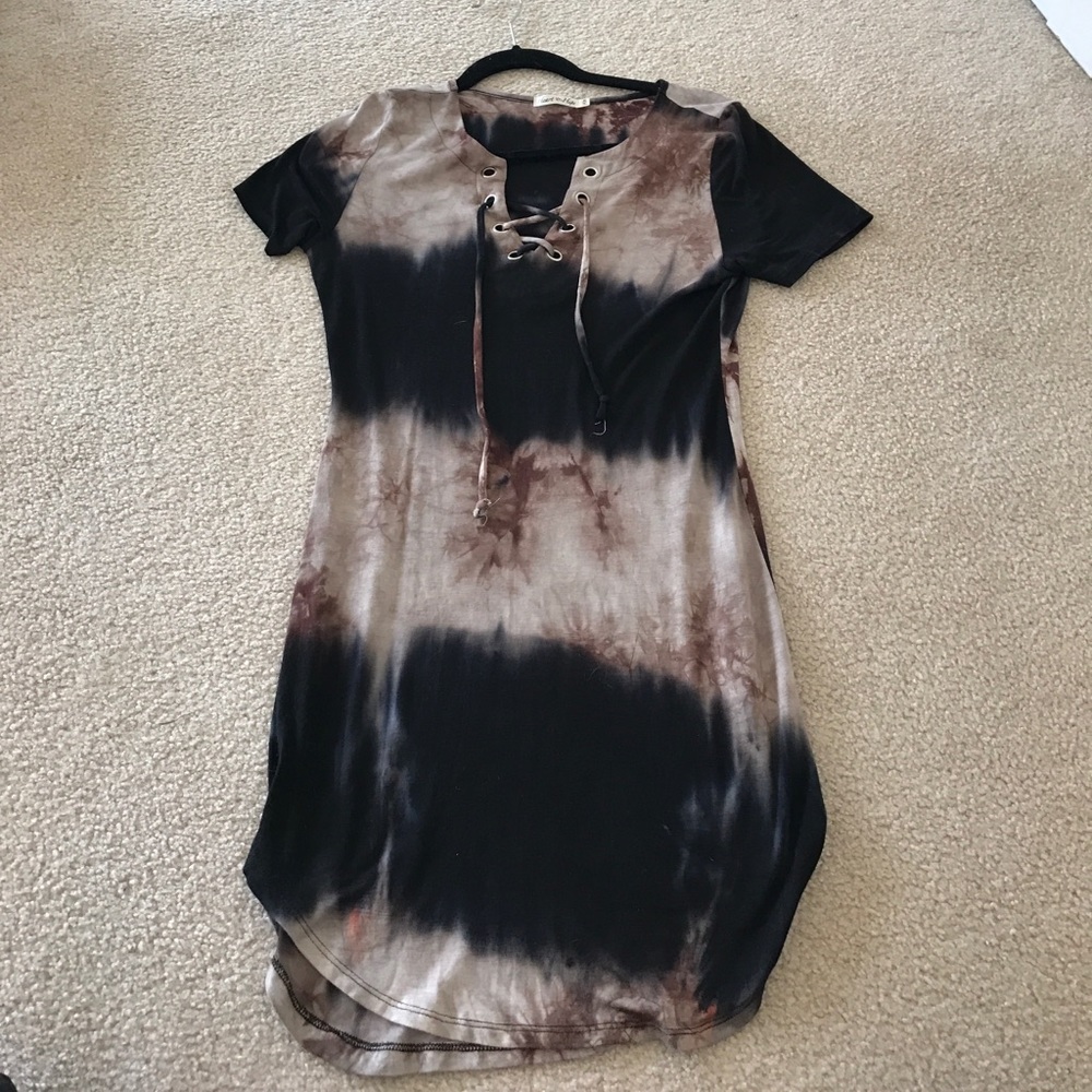 Cute cross up short sleeve dress