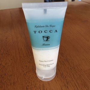NWT body scrub