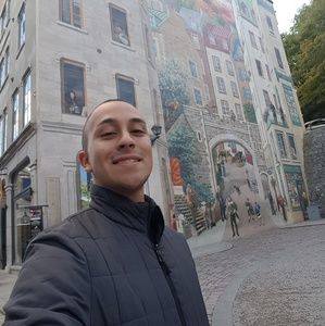 Meet your Posher, Jean