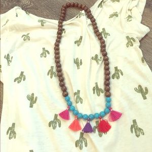 Boho Necklace (shirt is free gift 🎁)