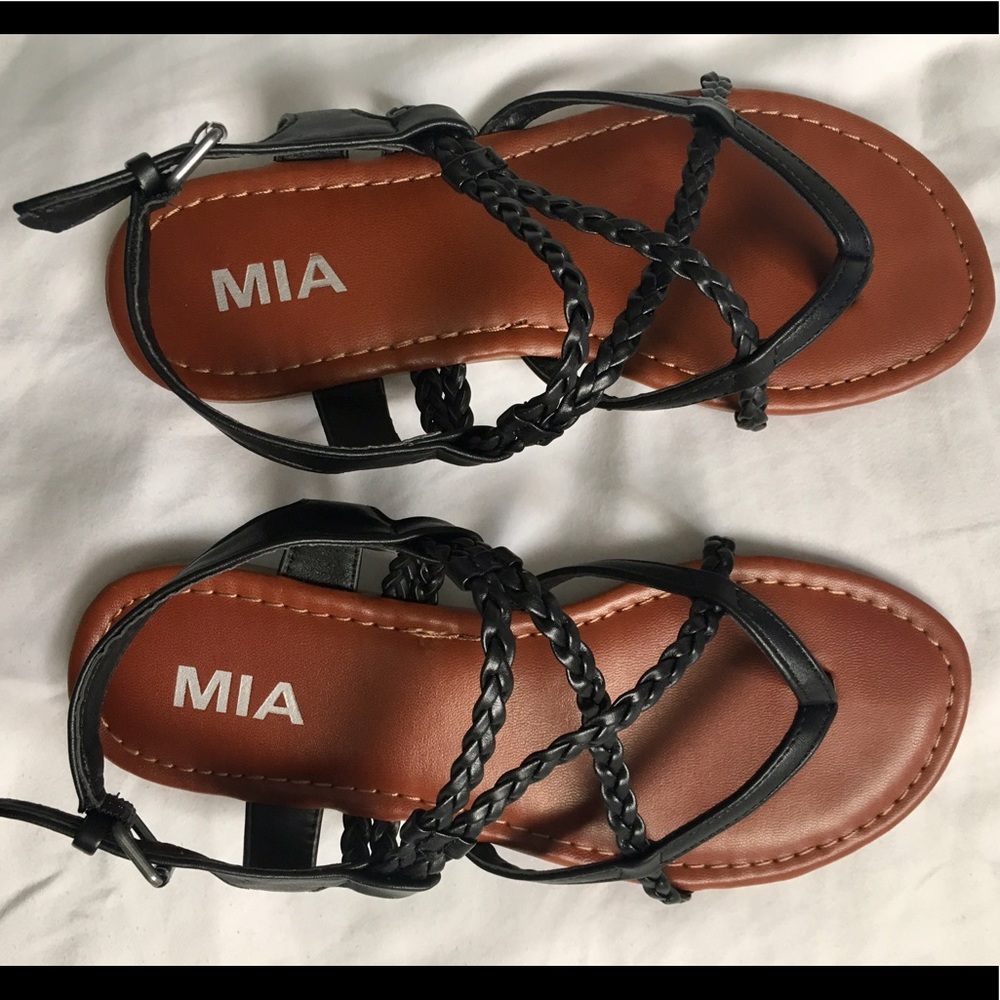 Braided black Sandals