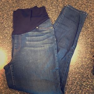 Maternity jeans