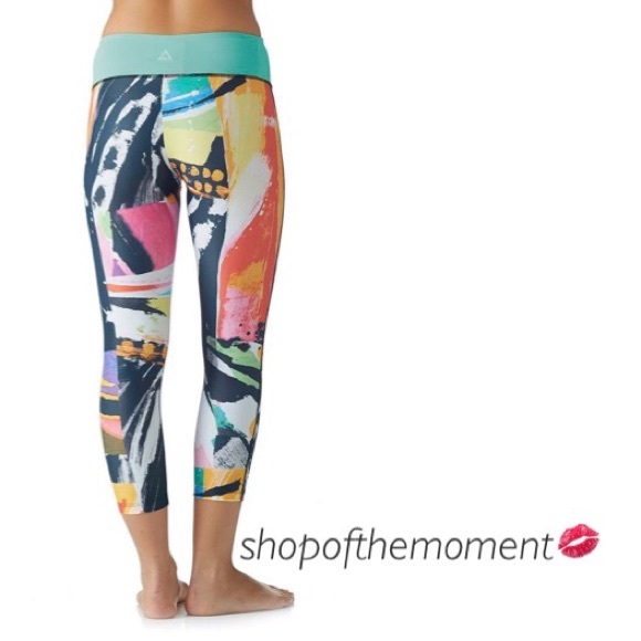 ⛱🆕 PrismSport Δ Capri Run Legging Δ Multi Print - Picture 3 of 8