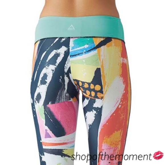 ⛱🆕 PrismSport Δ Capri Run Legging Δ Multi Print - Picture 5 of 8