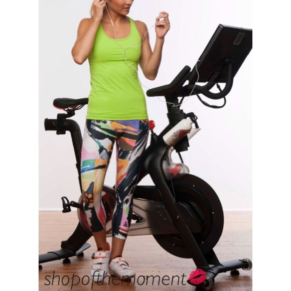 ⛱🆕 PrismSport Δ Capri Run Legging Δ Multi Print - Picture 8 of 8