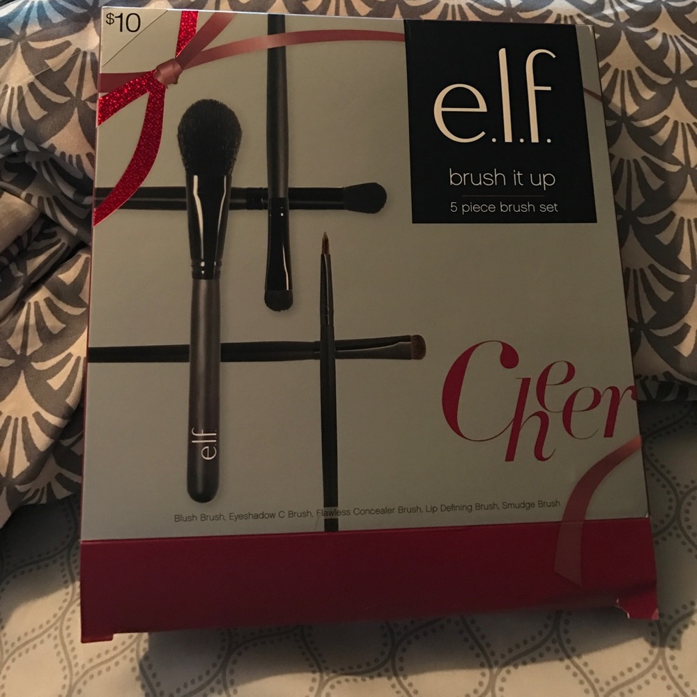 makeup brushes