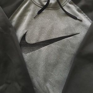 Nike thermal sweatshirt
