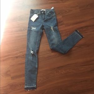 Pull and Bear Jeans NWT